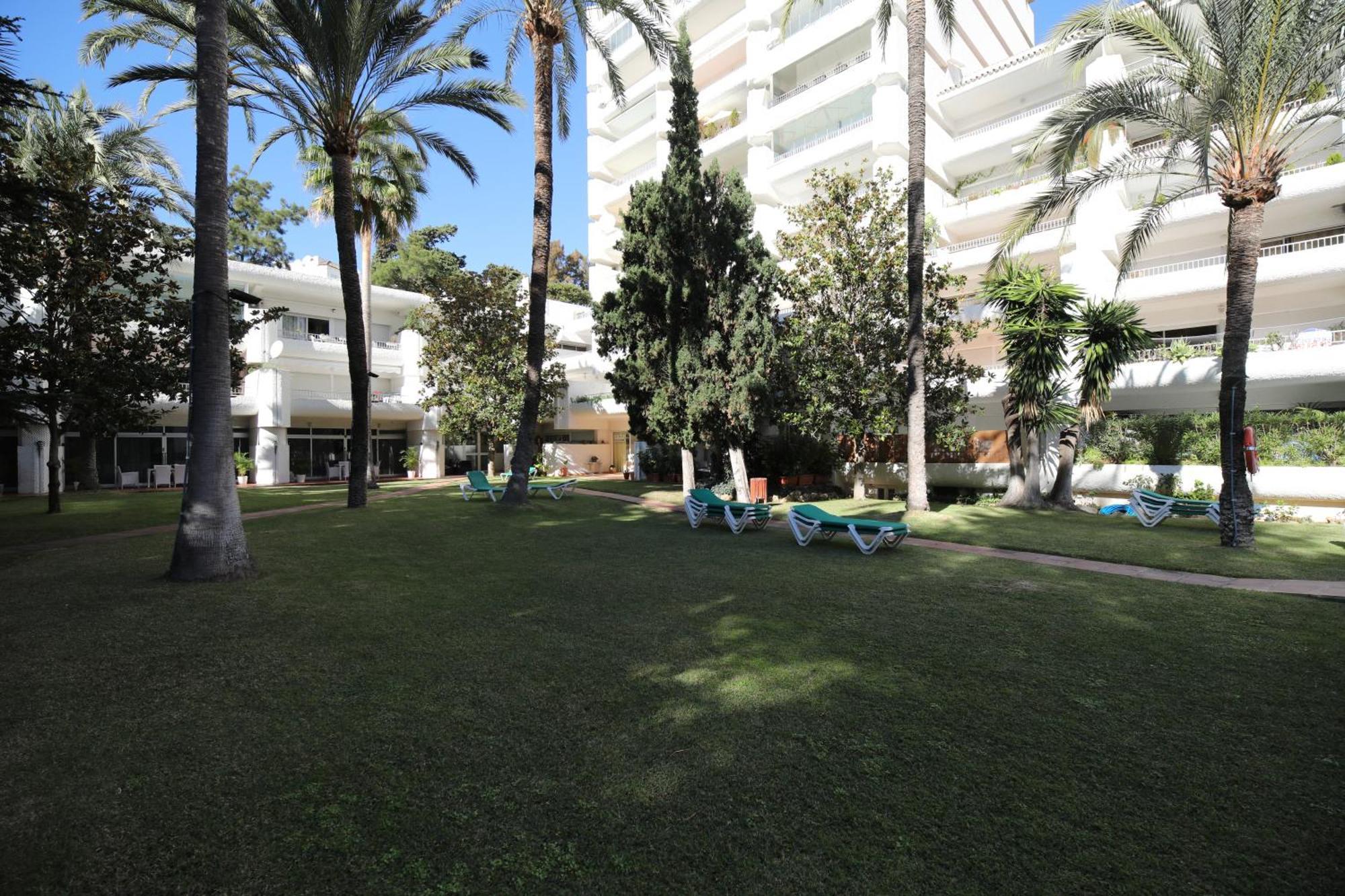 Paradise 126 * Marbella